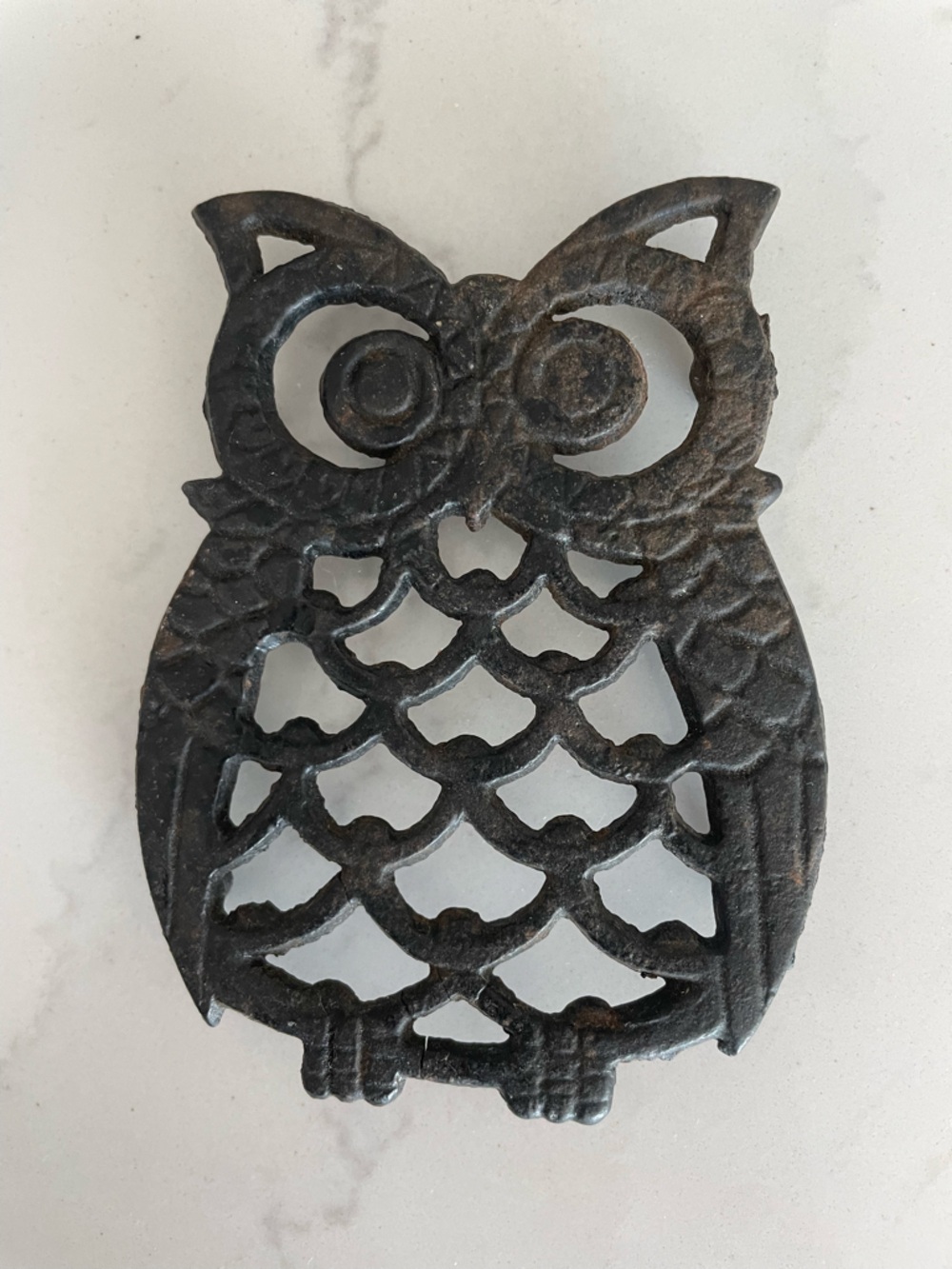 Vintage Cast Iron Owl Trivet| Rustic Farmhouse Kitchen Decor| Owl Pot Holder Hot